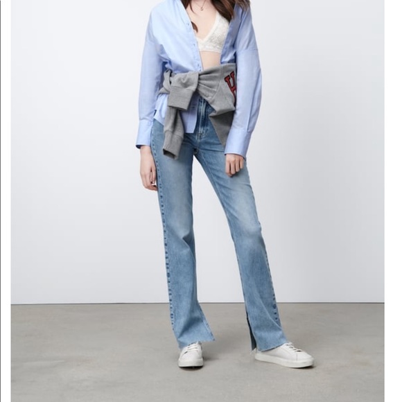 ZARA HIGH RISE SLIM FLARED JEANS - Picture 1 of 2